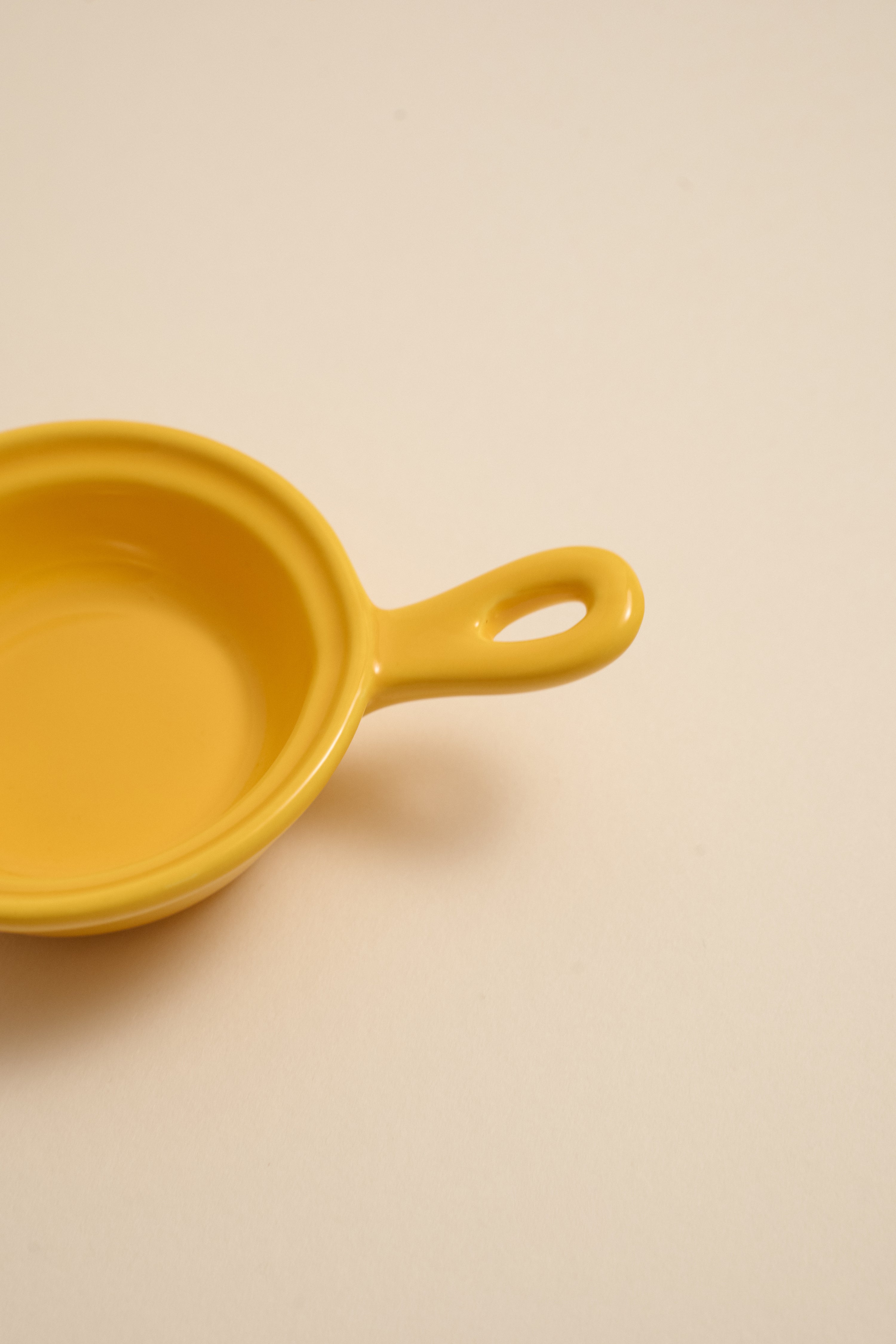 tinta | colouful ceramic sauce dish